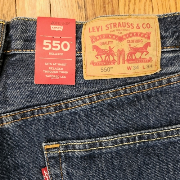 Levis 550 Relaxed Fit Mens Jeans Size 34 × 34 NEW Blue - Picture 3 of 4